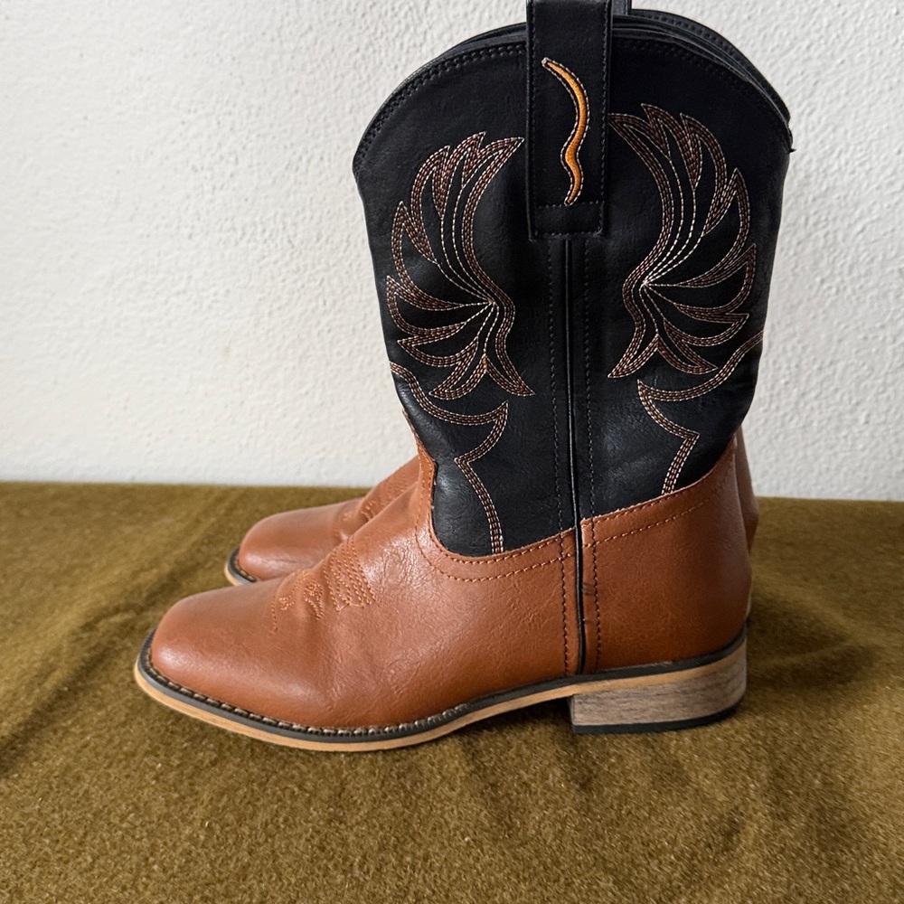 Rollda Kids Cowboy Boots Square Toe Size 6 - Picture 3 of 5